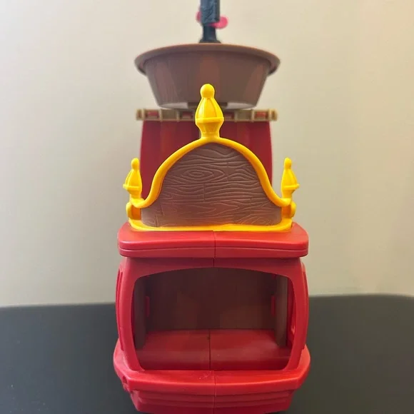 Collectable Fisher-Price Jake & The Never Land Pirates, Hook's Jolly Roge - Picture 7 of 8